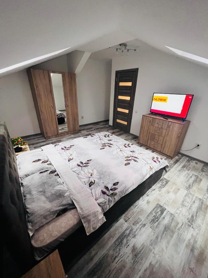 Апартаменты Zizi'S House Garii Брашов Экстерьер фото